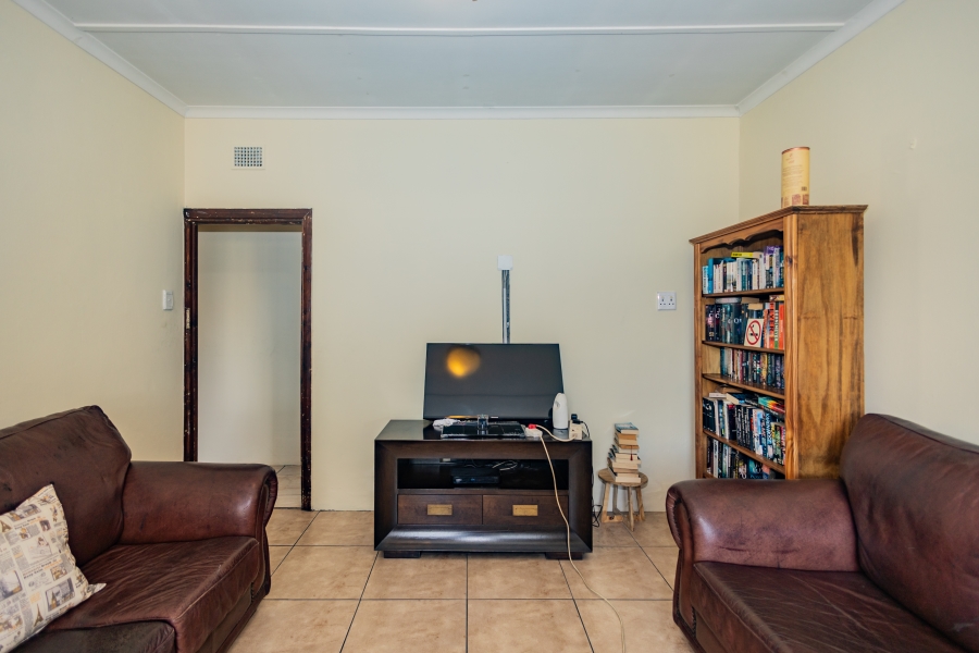 5 Bedroom Property for Sale in Ruyterwacht Western Cape